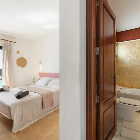 Home2book Private With Pool, *