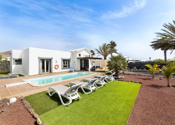 Home2book Private With Pool, Villa Playa Blanca (Lanzarote)