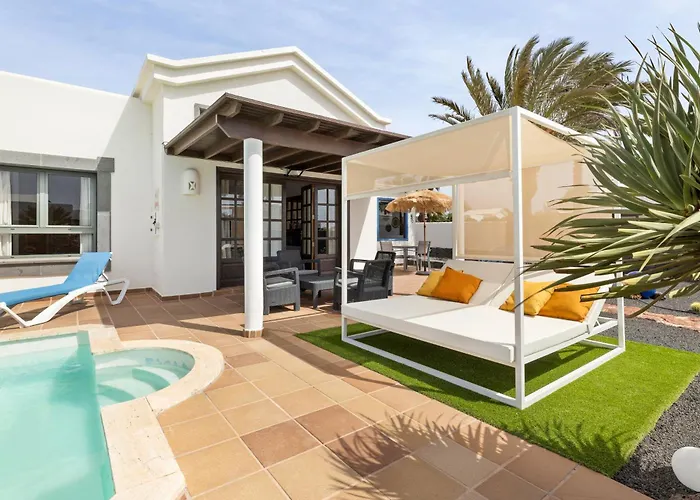 Home2book Private With Pool,