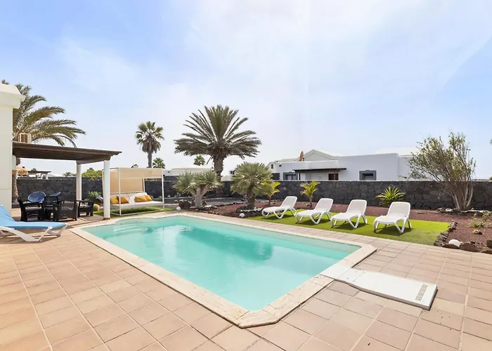 Home2book Private With Pool, *